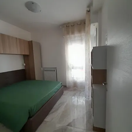 Sweet Apartment *